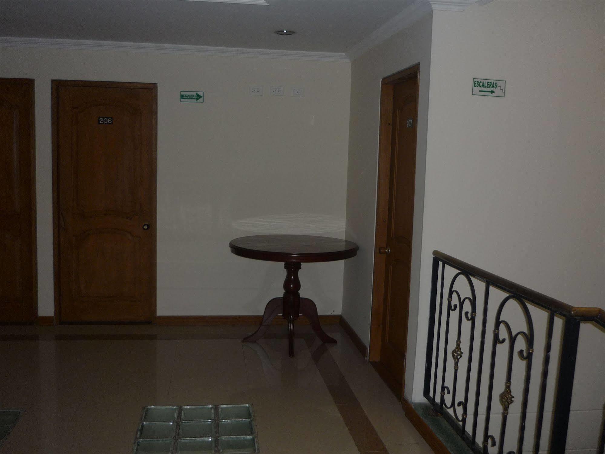 Hotel Casa La Riviera Bogotá Exteriör bild